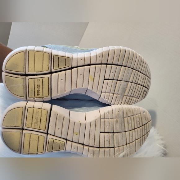 Nike Free Blue Yellow Accent, Size 9 - Picture 6 of 7